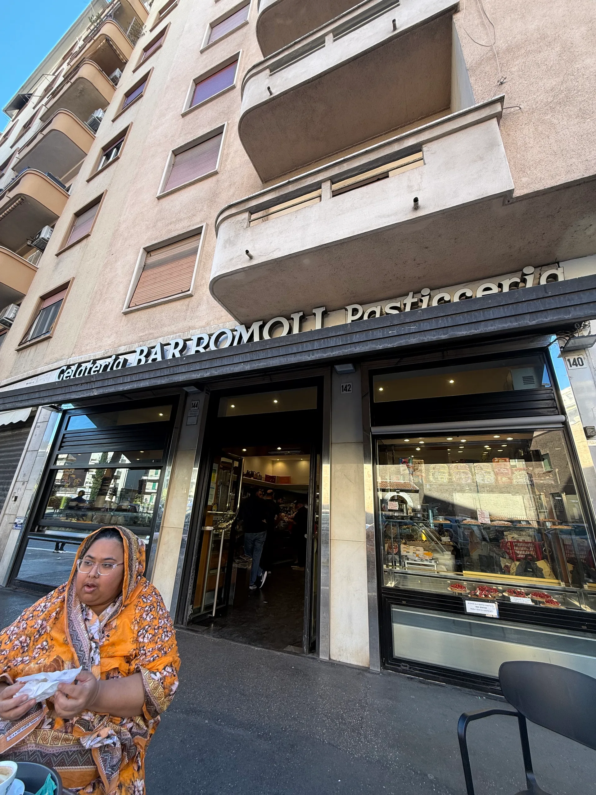 Pasticceria Bar Romoli - foto av restaurangen - 5