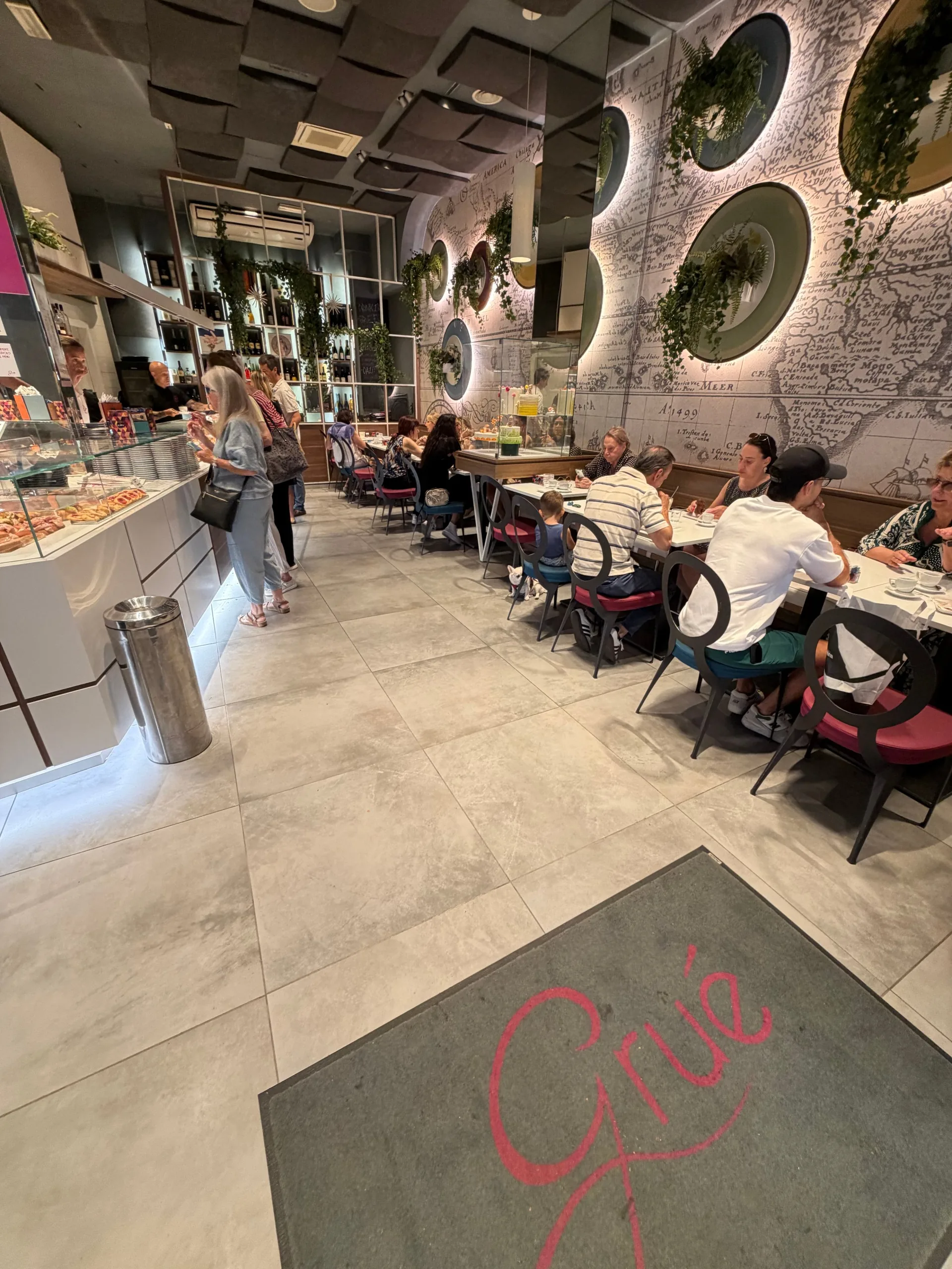 Pasticceria Gruè - restaurant photos - 2