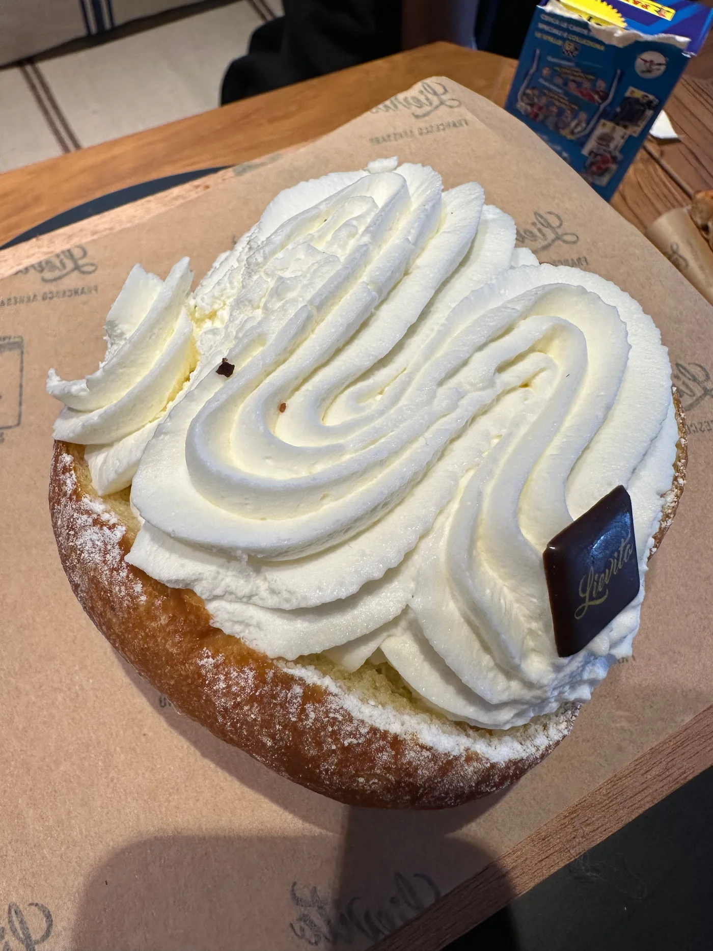 Maritozzo with whipped cream - Lievito Francesco Arnesano