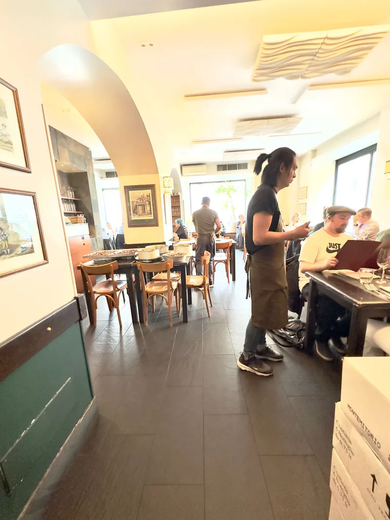 Hosteria Grappolo D'Oro - restaurant photos - 2