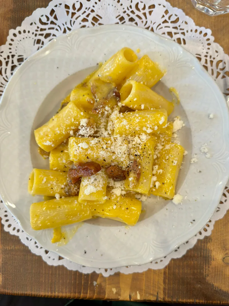 Romanè - व्यंजनों की तस्वीरें - 4