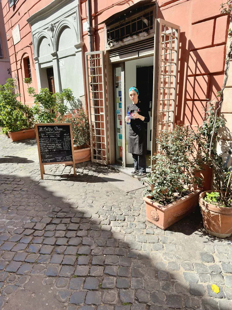 Il maritozzo Rosso - foto del locale - 6