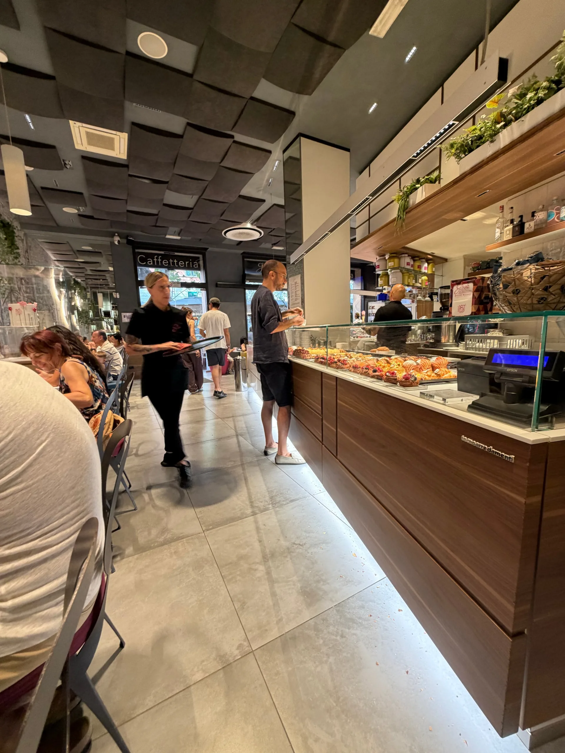 Pasticceria Gruè - restaurant photos - 1