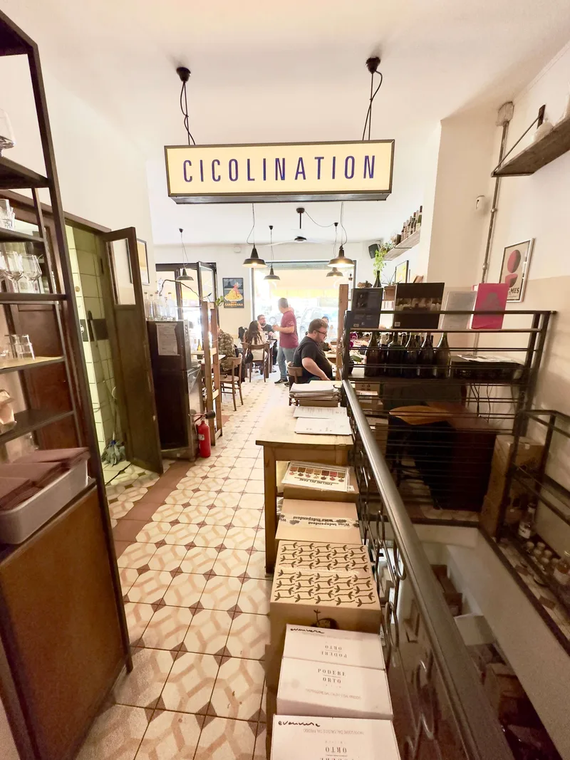 Santo Palato - fotos del local - 4