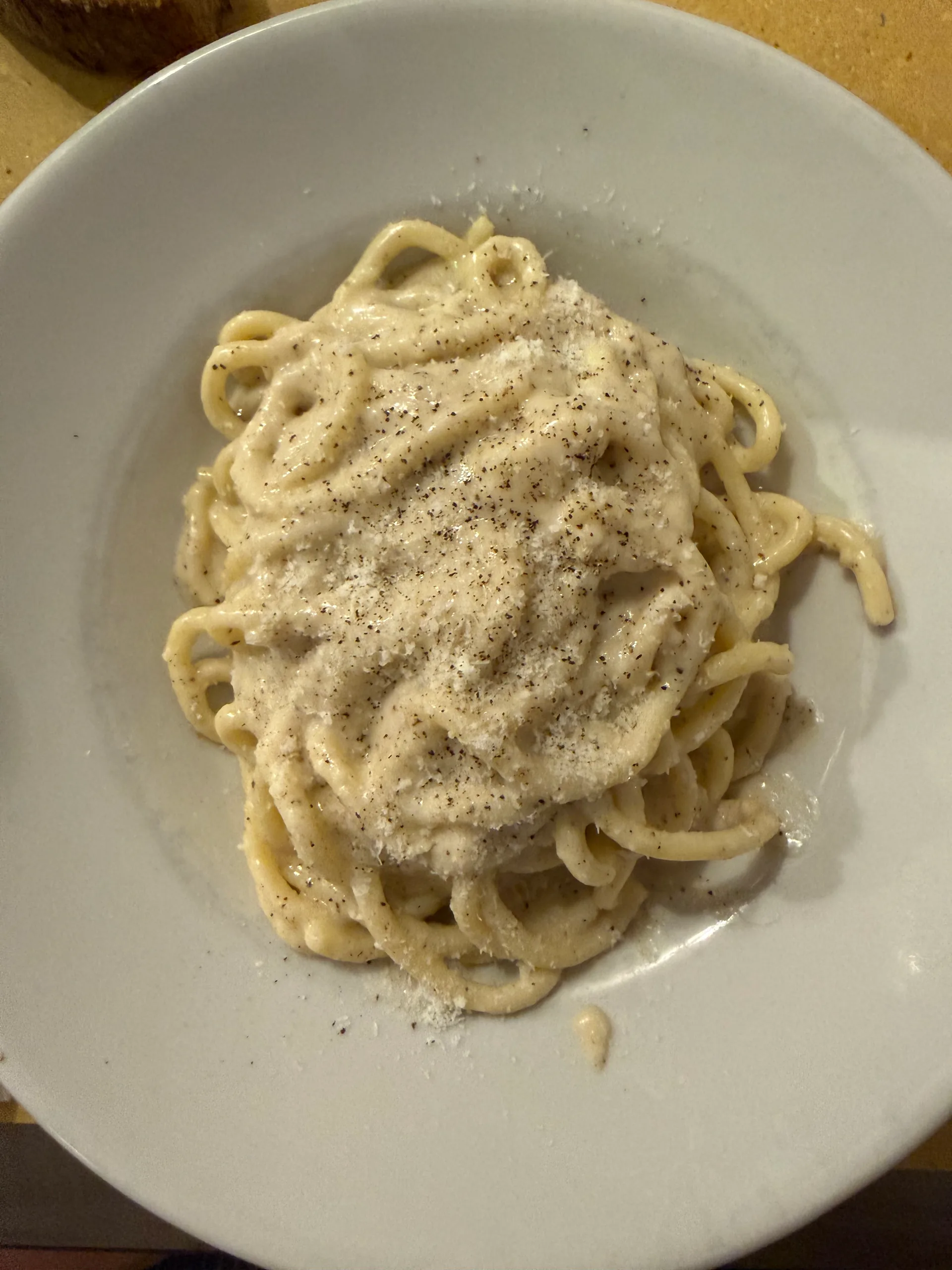 Cacio e Pepe pasta at Lo'steria in Rome