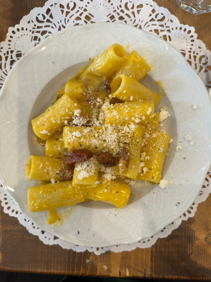 Carbonara di Romanè di Roma Carbonara di Romanè di Roma