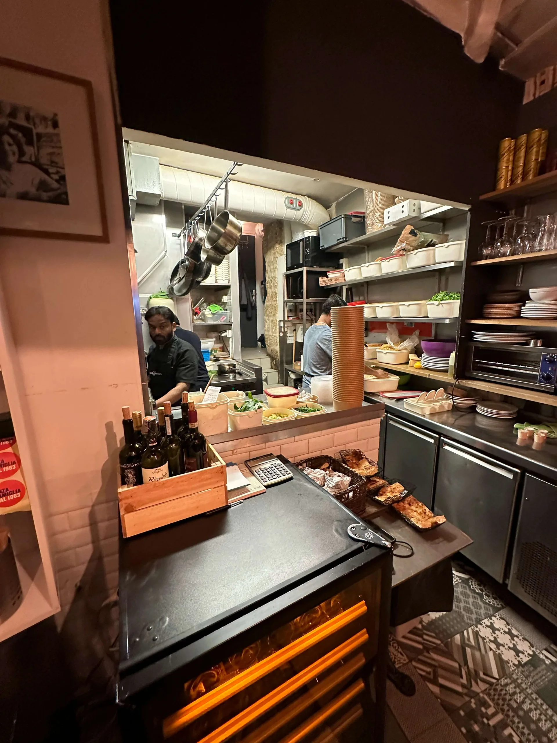 Trattoria Enza Famiglia - other photos - 1