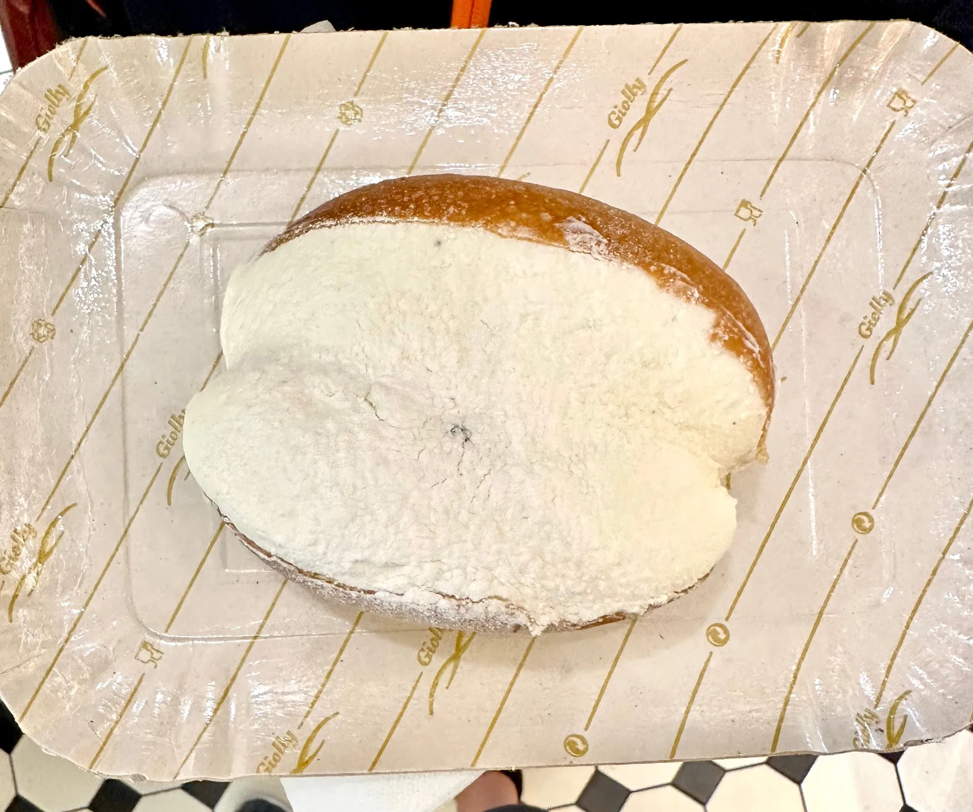 Maritozzo à la crème chantilly - Panificio Bonci