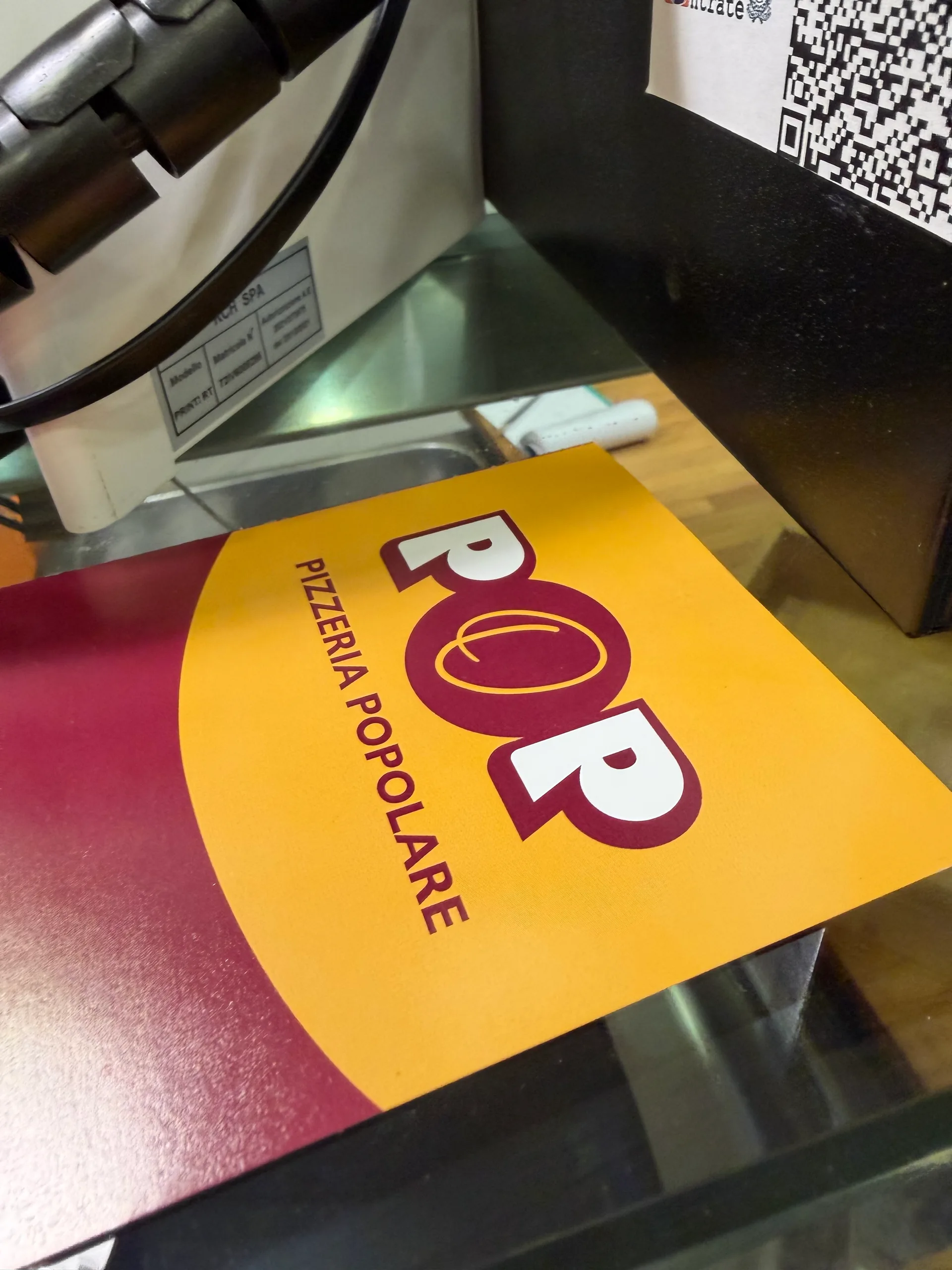 POP Pizzeria Popolare - foto del locale - 1